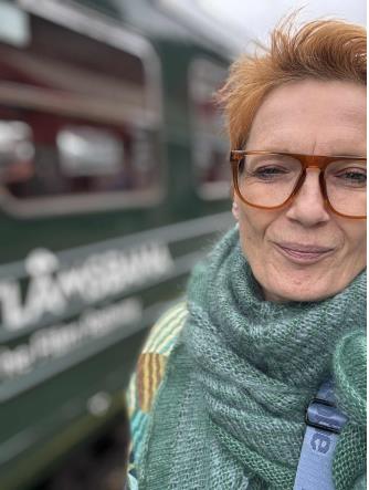 Strikkekit Lones Stribede Sjal Grøn og Mintgrøn